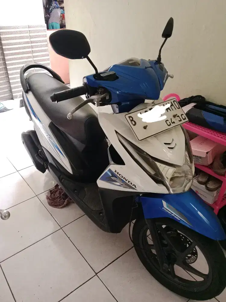 BEAT F1 TAHUN 2015 MULUSS MESIN AMAN ALUSS