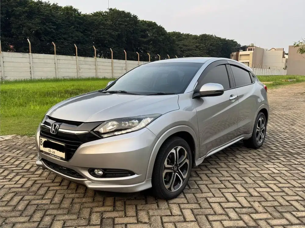 Honda HRV prestige 2018 Cash tangan pertama no minus record