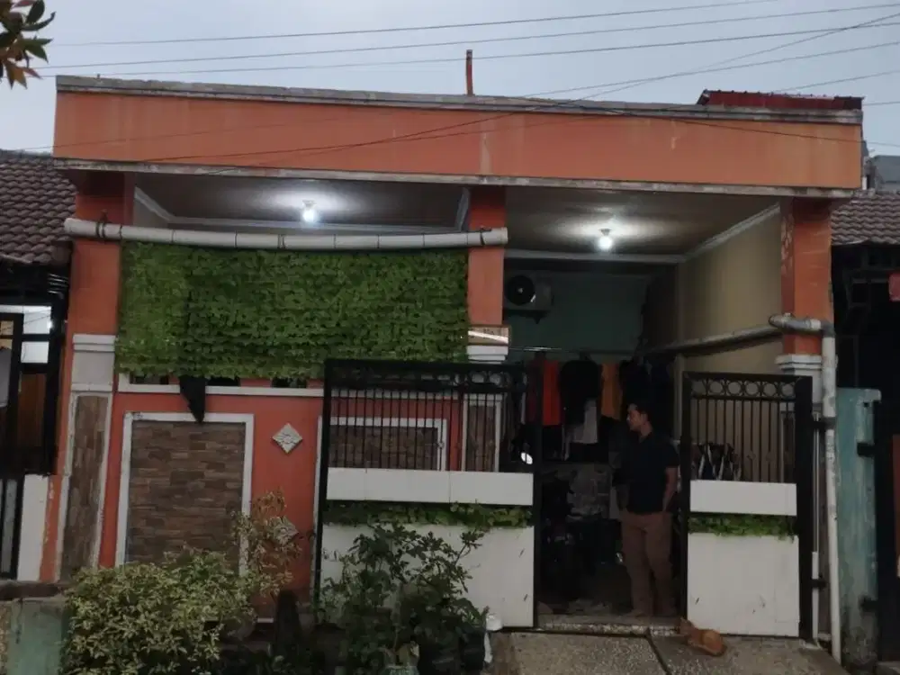 Rumah dijual Murah Pesona Anggrek, 10 menit Stasiun Bekasi