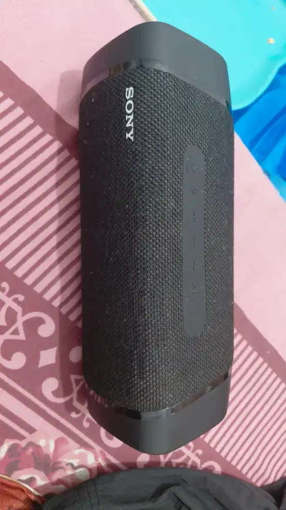 Sony SRS - XB33