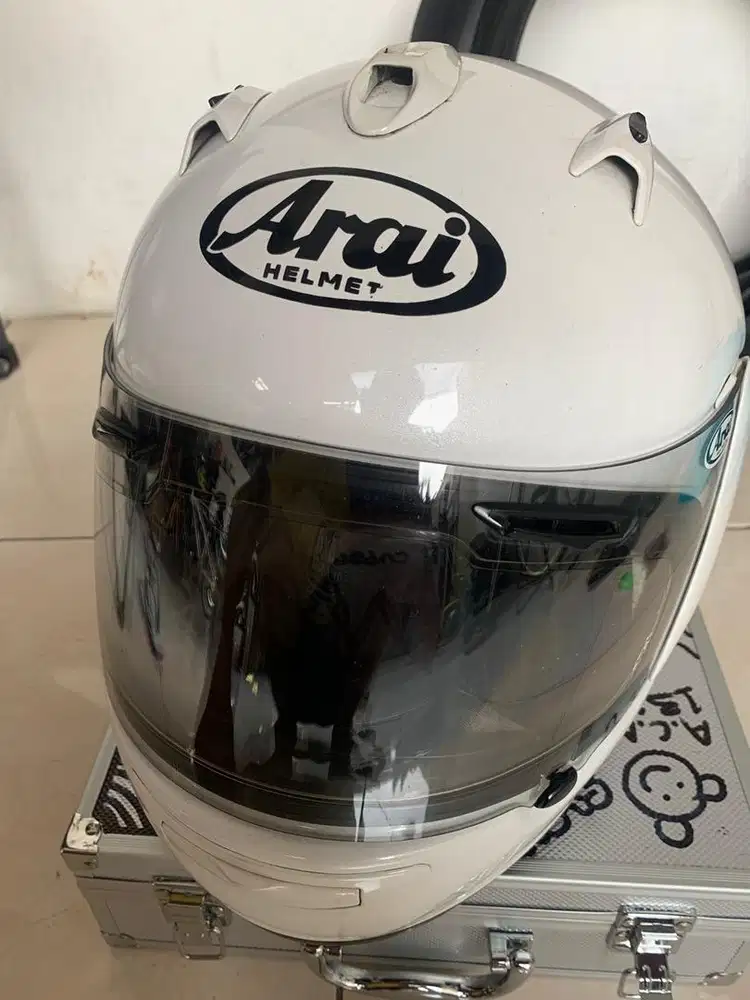Helm Arai quantum j
