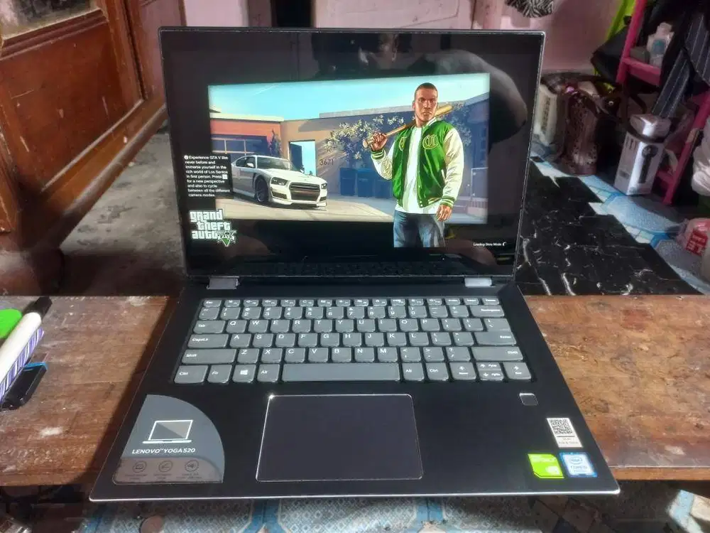 LENOVO YOGA 520 INTEL i5 NVIDIA TOUCHSCREEN RAM 8 GB SSD+HDD FULLGAMES