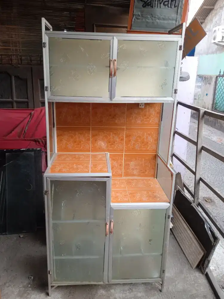 Rak piring siap pakai