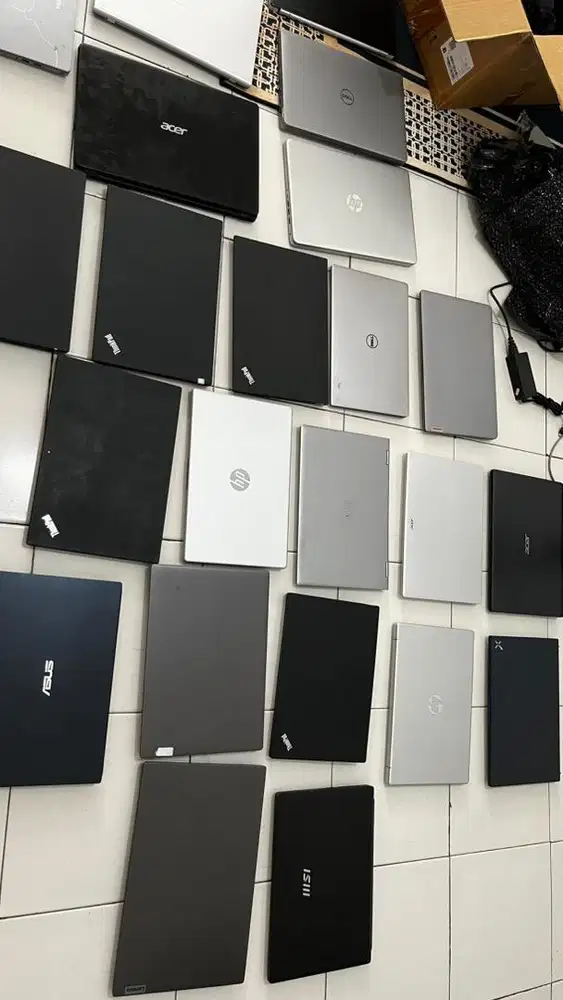 Laptop secon all merek
