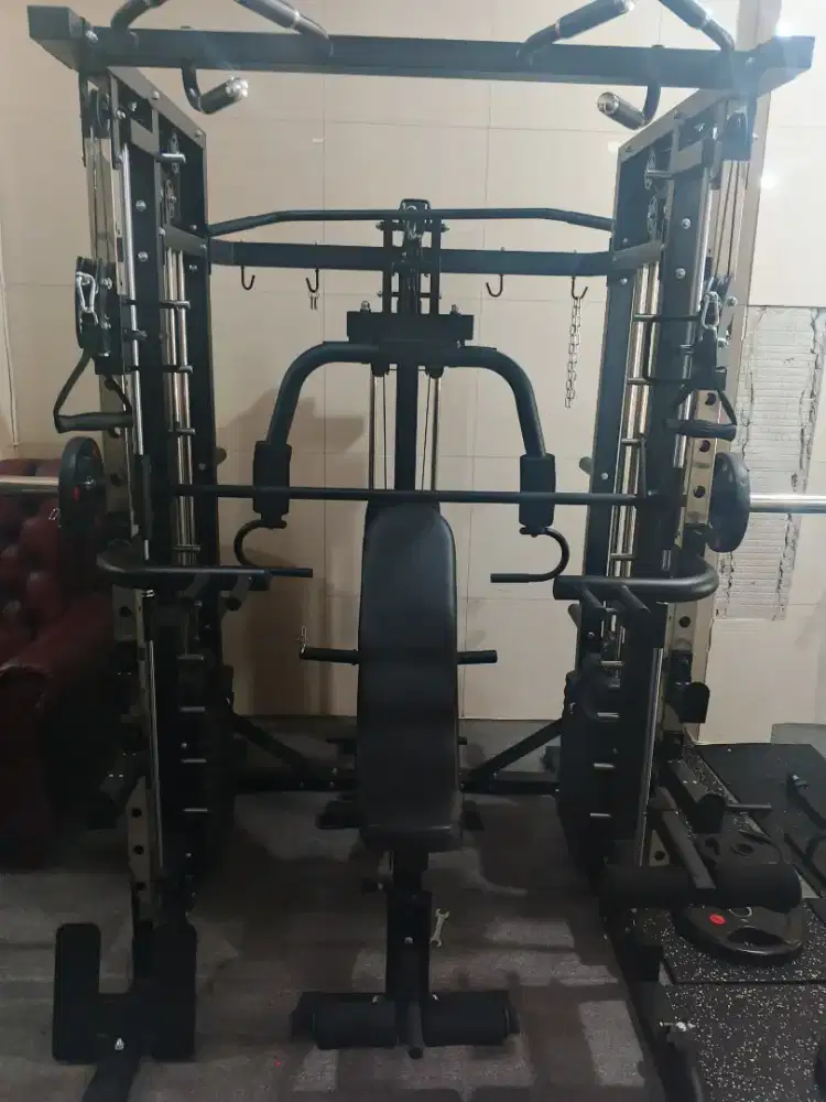 Smith Machine Butterfly UF 020 USAFIT