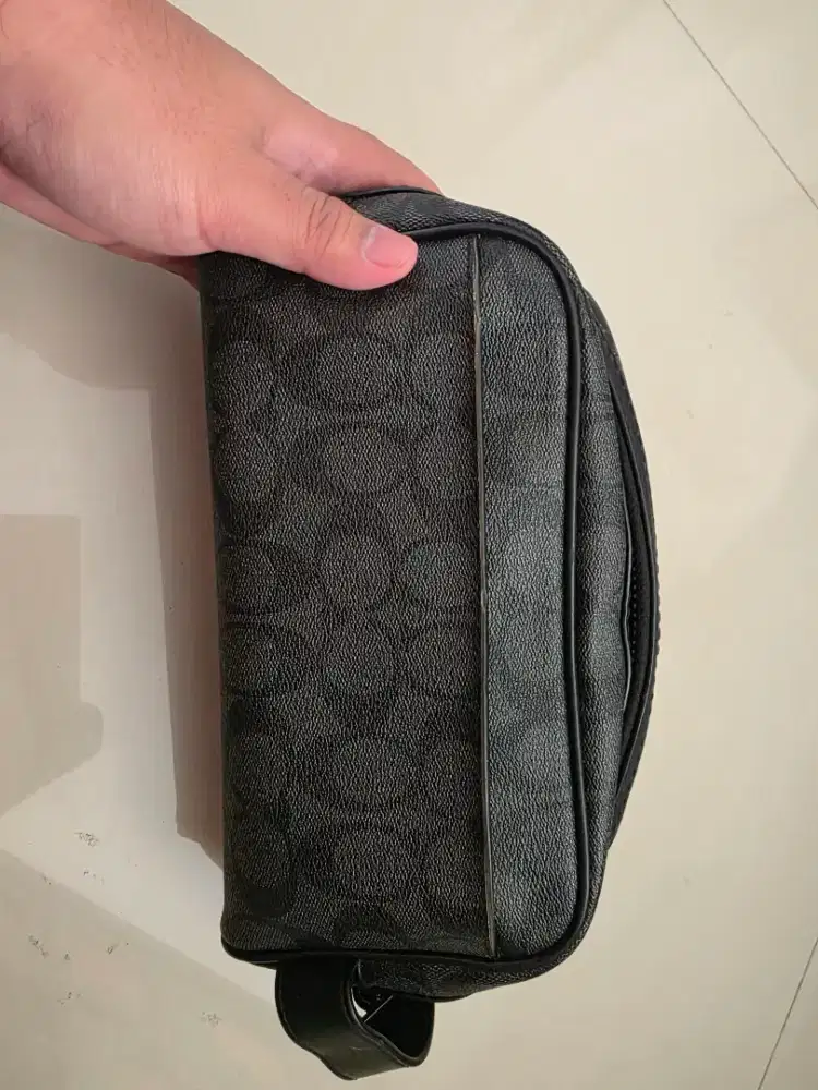 Clutch Coach Monogram Black