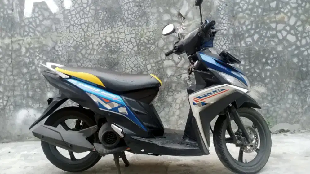 Pemakai sendiri Yamaha Mio M3 125. Tahun 2016  STNK BPKB faktur ada