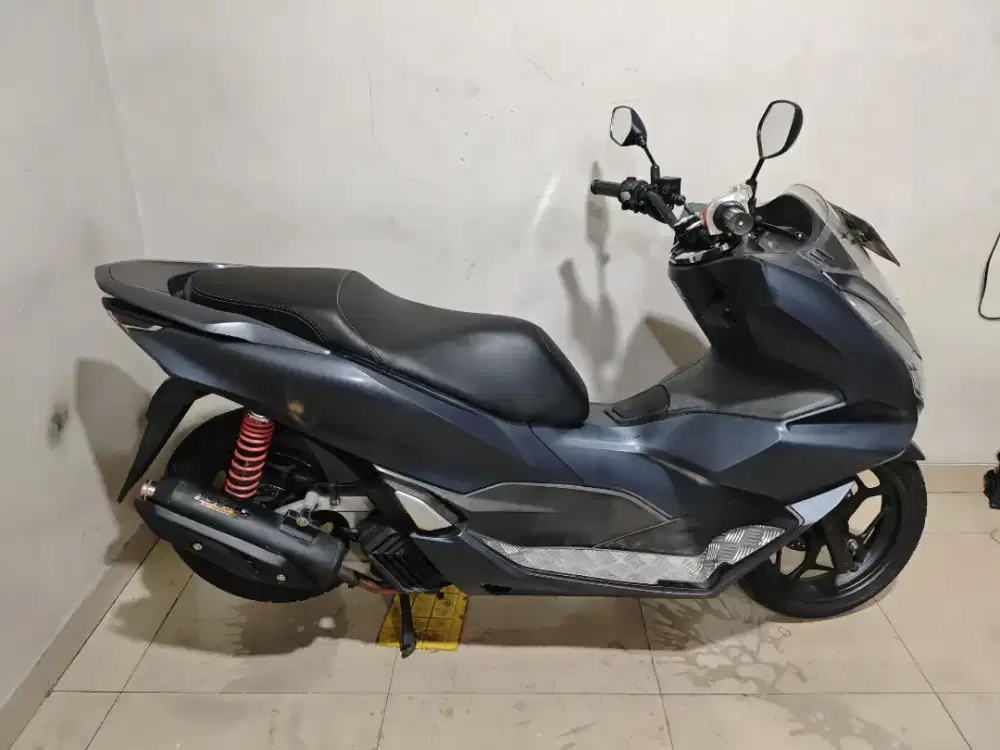 Honda PCX 160 ABS tahun 2022