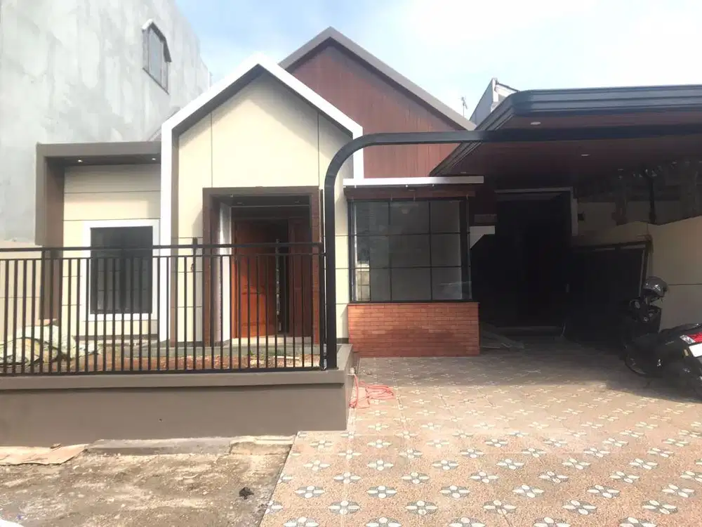 JUal Rumah Bagus nyaman tanah luas lokasi bsd strategis bebas banjir