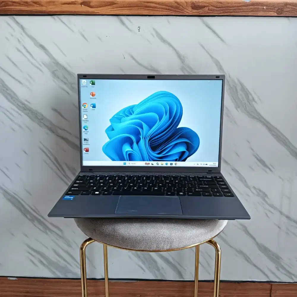 RO COMP MAX ONE CORE I5-1235U RAM 8GB SSD 512GB