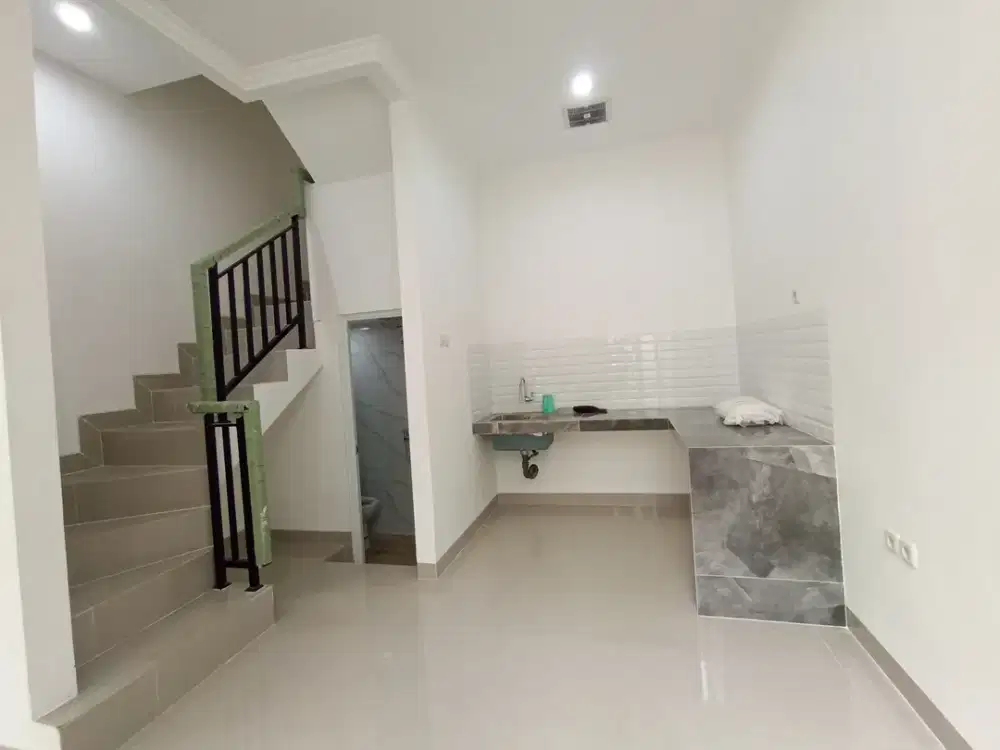 Rumah di Pisangan Baru Utara Matraman Raya Jakarta Timur SHM