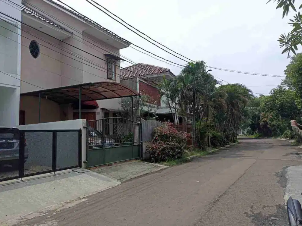 RUMAH SIAP HUNI DI CINERE ESTATE BLOK B DEPOK, JAWA BARAT