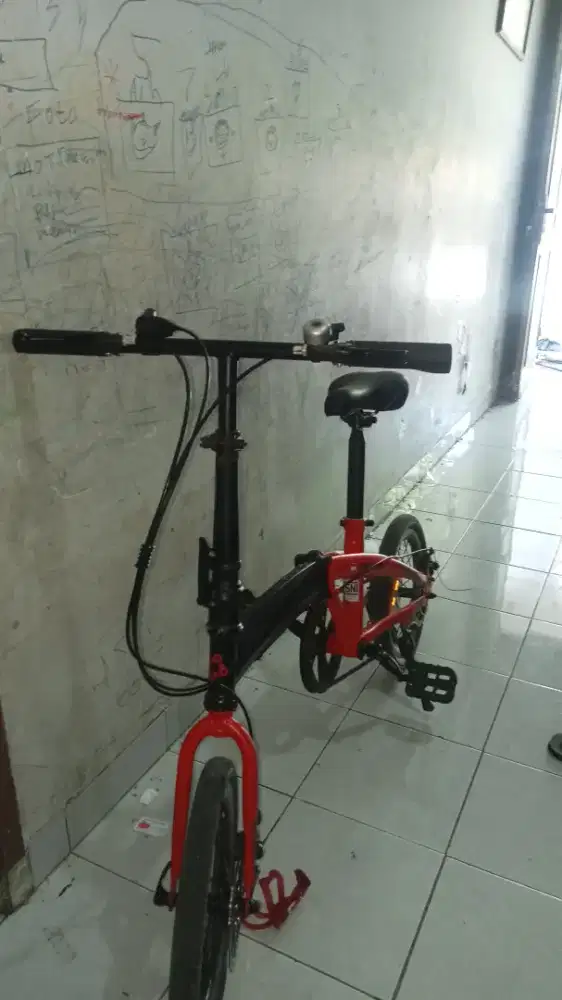jual sepeda lipet merah hitam