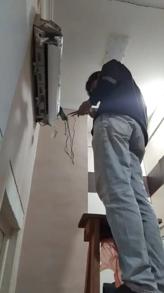 Servicee AC Kota Medan