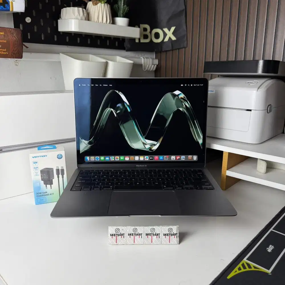 MacBook Air 2020 i5 8gb 512gb iBox SSD 512gb Lega Banget