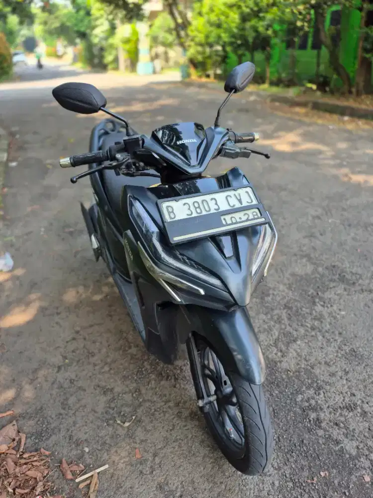 Dijual Honda Vario 150 keyless tahun 2018