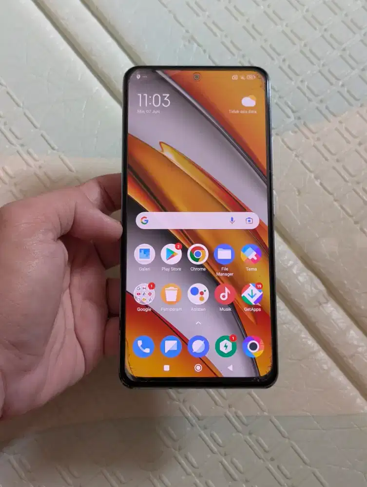 Poco F3 5G normal
