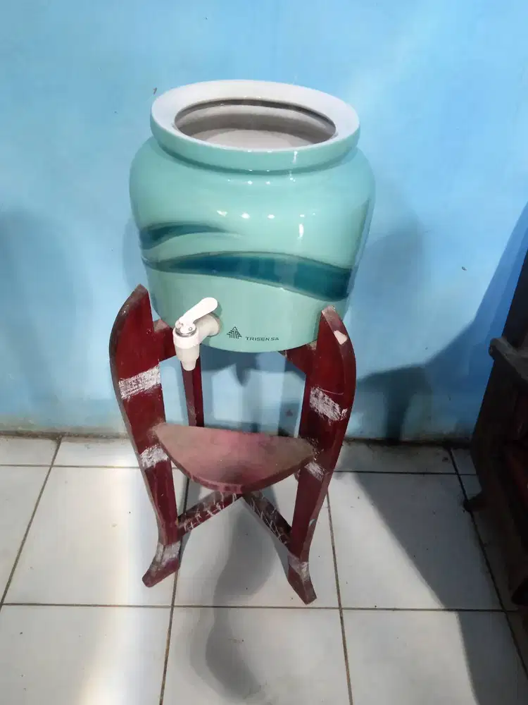 Guci Keramik Galon TRISENSA