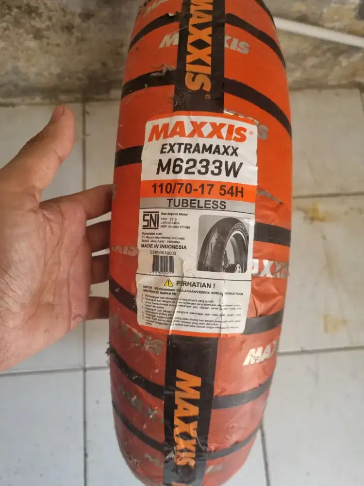 MAXXIS EXTRAMAXX M6233W 110/70-17