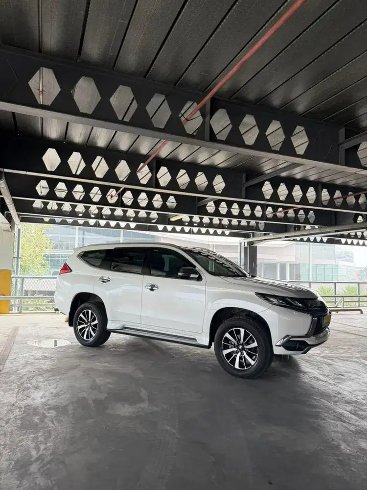 Pajero sport dakar 4x2 istimewah