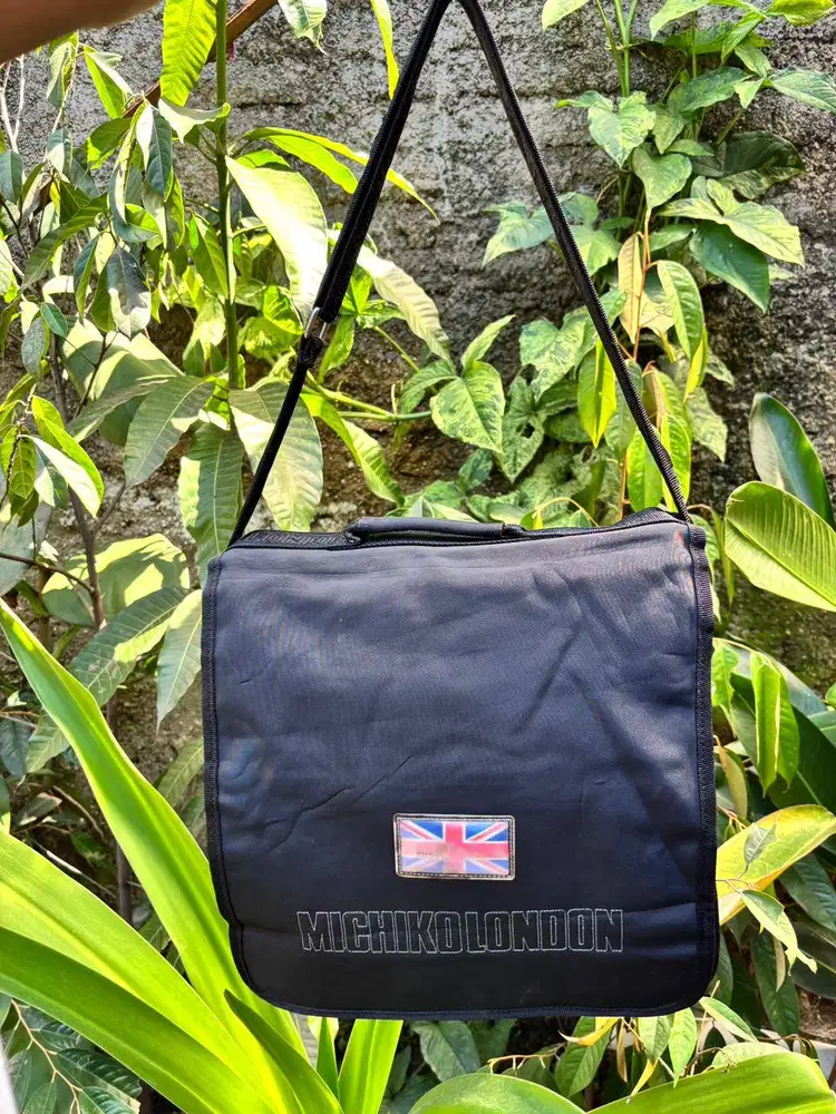 Michiko London Messenger Bag | Tas Selempang |SlingBag Pria |Tas Kerja