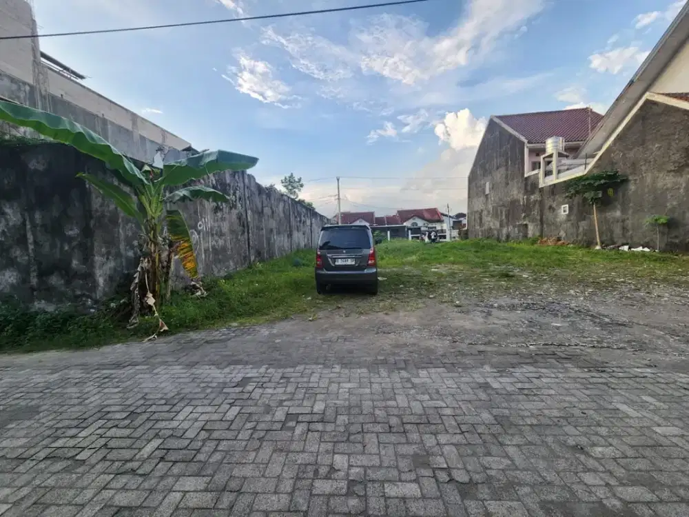 Tanah Pogung 154 m2, Lingkungan Kos & Perumahan