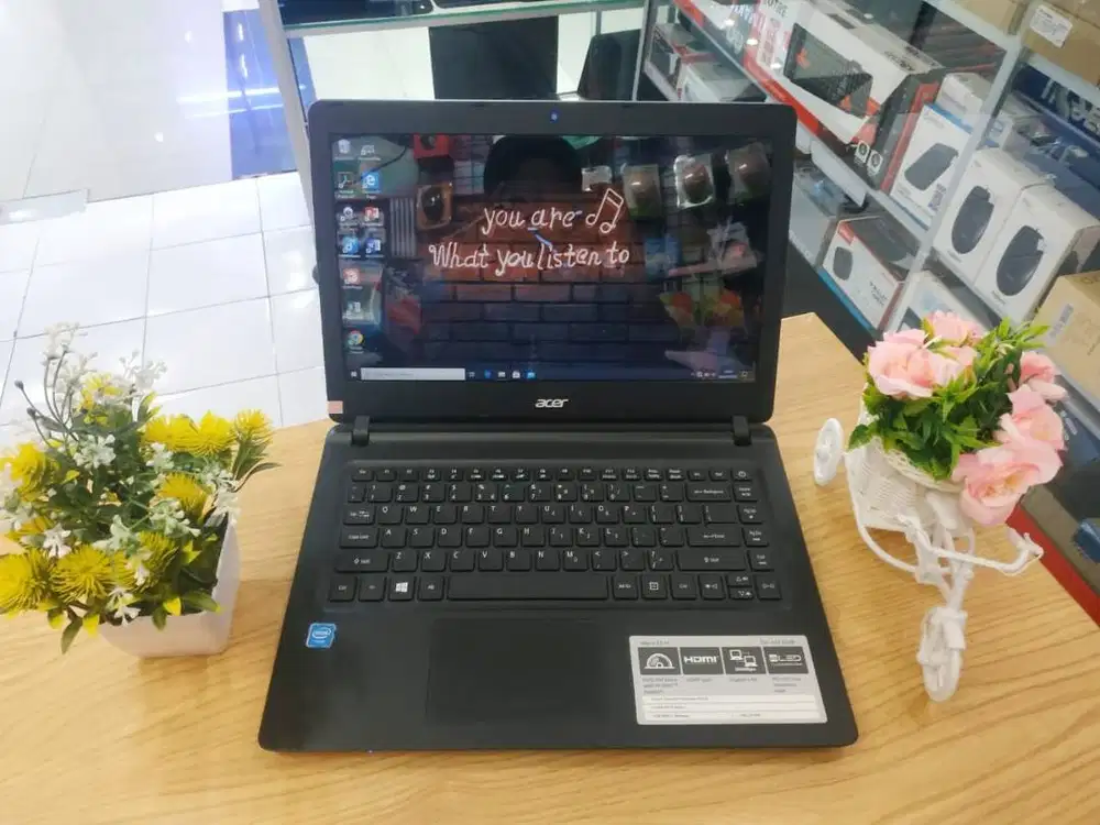 JUAL LAPTOP ACER ASPIRE ES1-432 CELERON RAM 4GB HDD 500GB