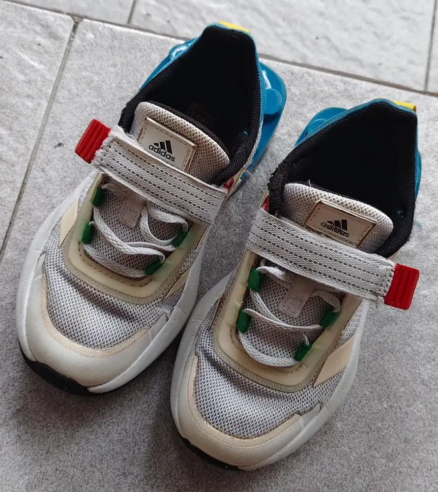 Sepatu Lego Anak