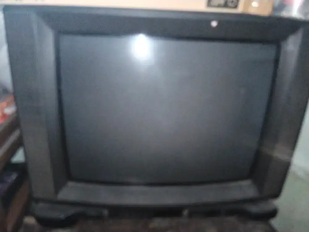 Tv mati merek Toshiba 29 inchi