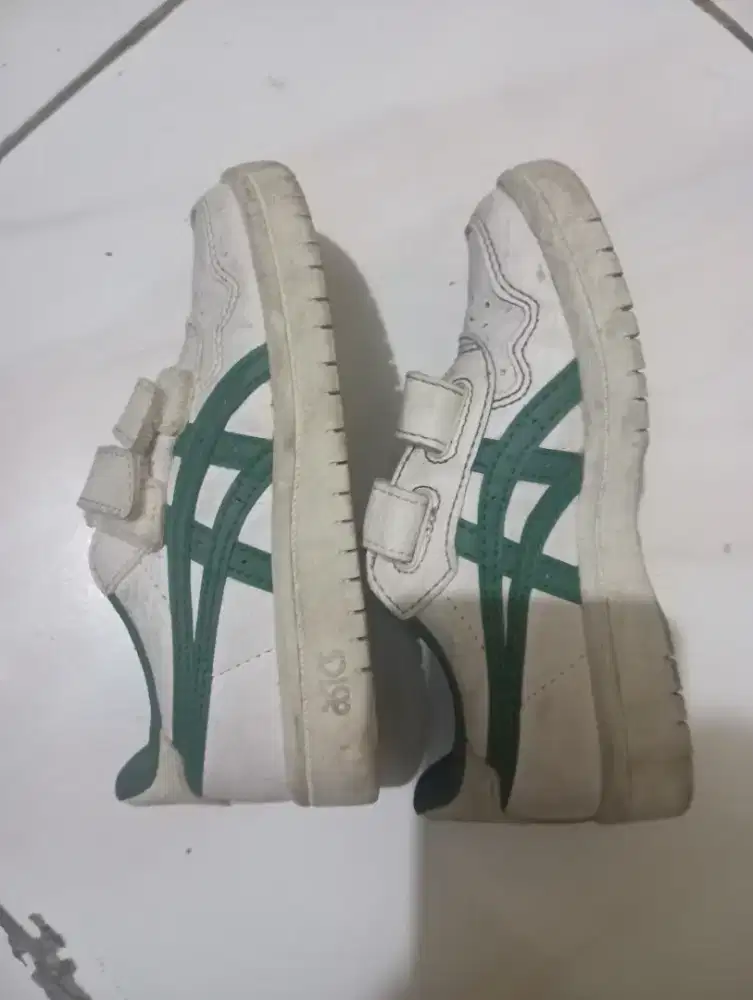 Sepatu anak ORI