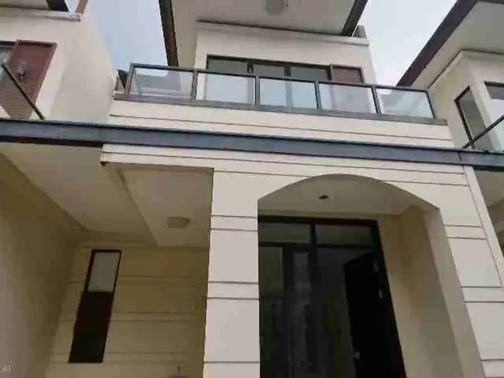 di sewakan rumah cluster allura lavon 1 tangerang