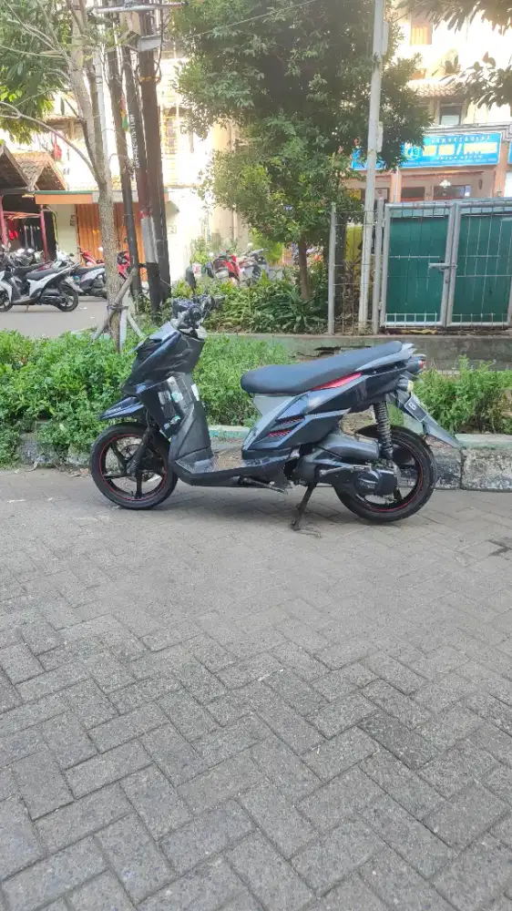 Jual motor x ride 2016 kumplit pajak hidup