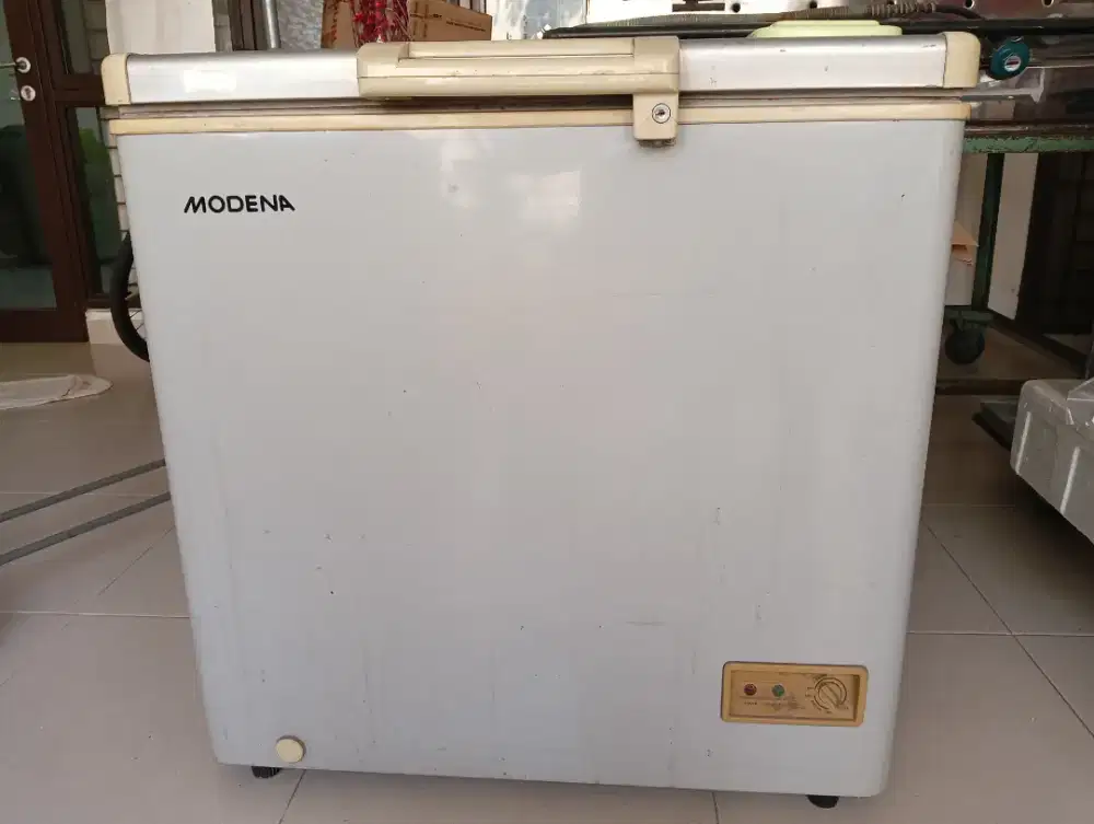 Freezer, merk Modena