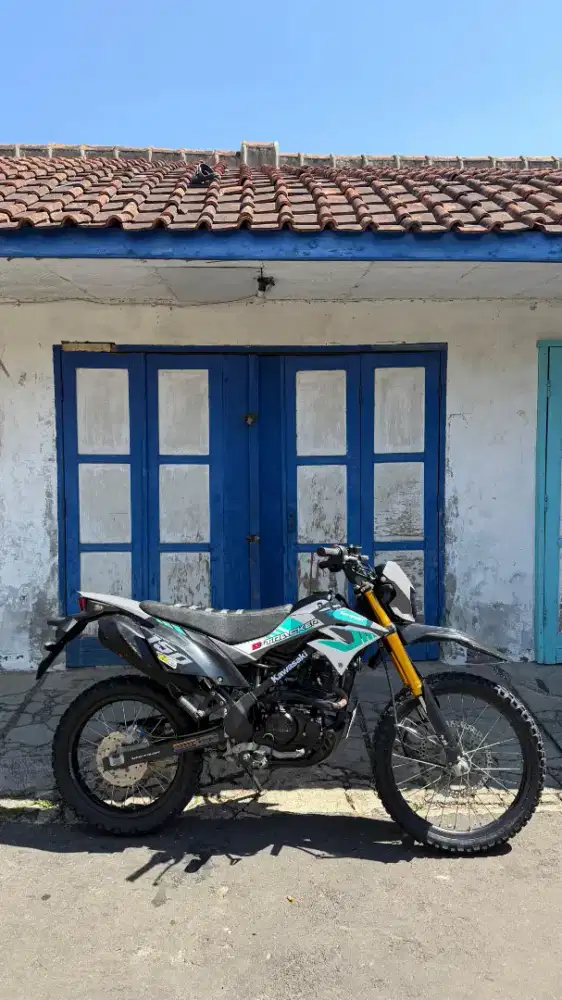 Jual KLX D tracker 2020 plat D