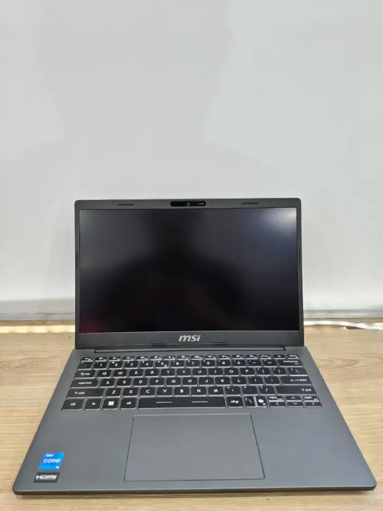 LAPTOP MSI MODERN 13 INTEL CORE I5