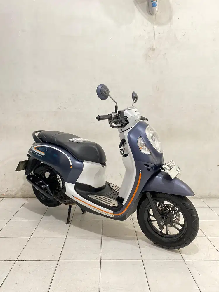 Scoopy 2023 sporty fashion top orisinil