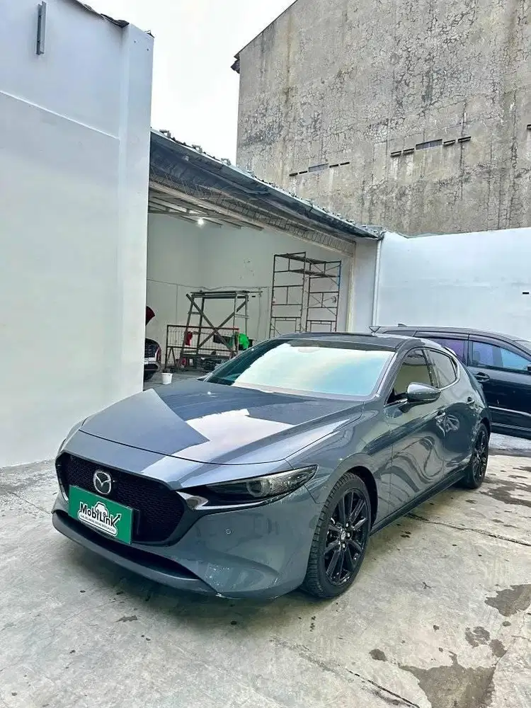 Mazda 3 Hatchback 2.0 Automatic [Pajak Panjang]