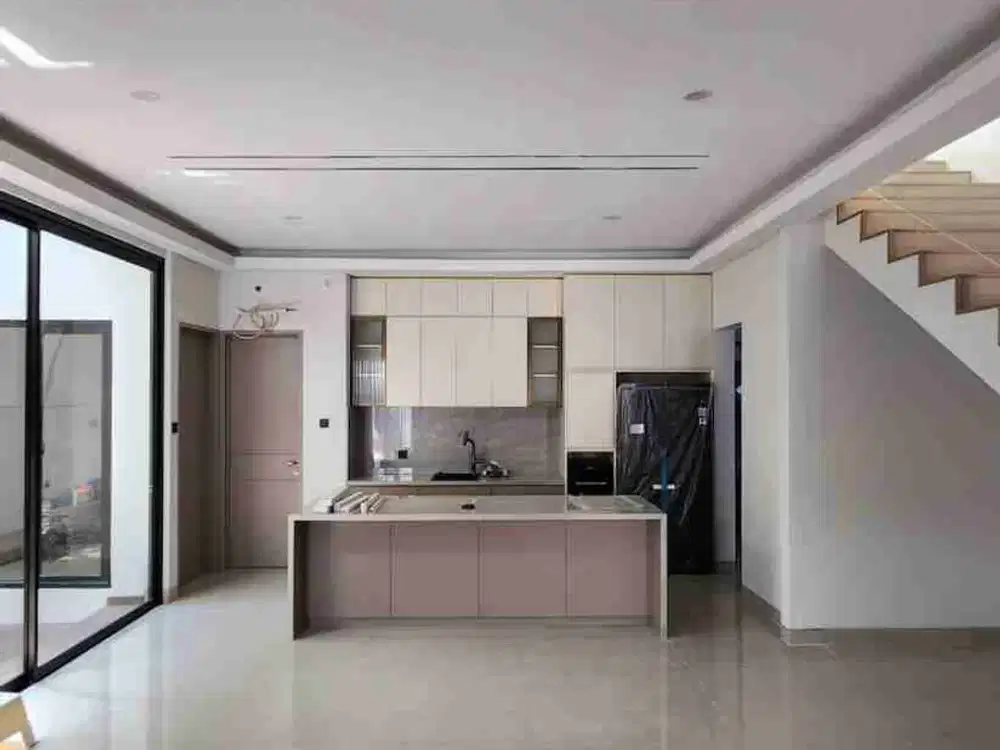 Rumah Modern Furnish Di Taman Kopo Indah Bandung