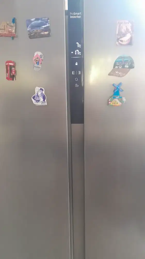 Kulkas 2 pintu merk Beko pro smart inverter kapasitas 436 liter