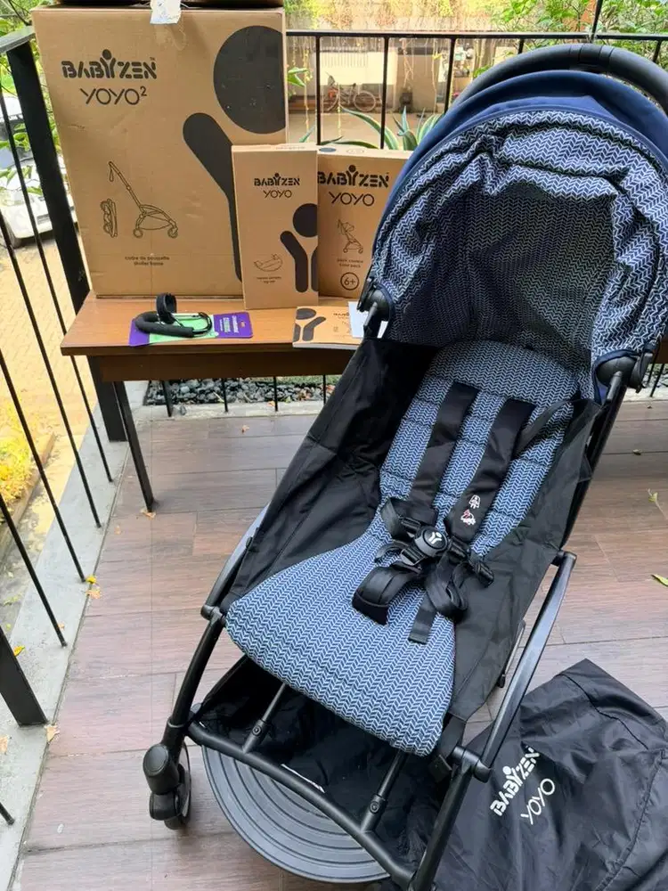 Preloved Stroller Stokke YOYO Pristine Condition Color Black AirFrance