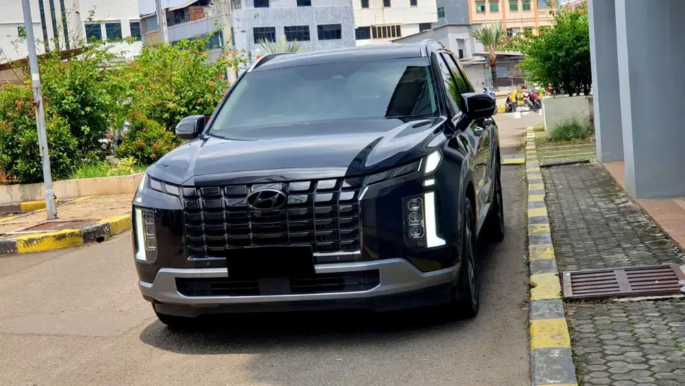 Hyundai palisade signature diesel 2023 pakai 2024 biru