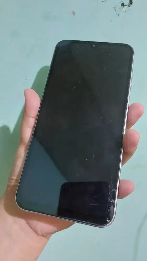 SAMSUNG A24 BEKAS