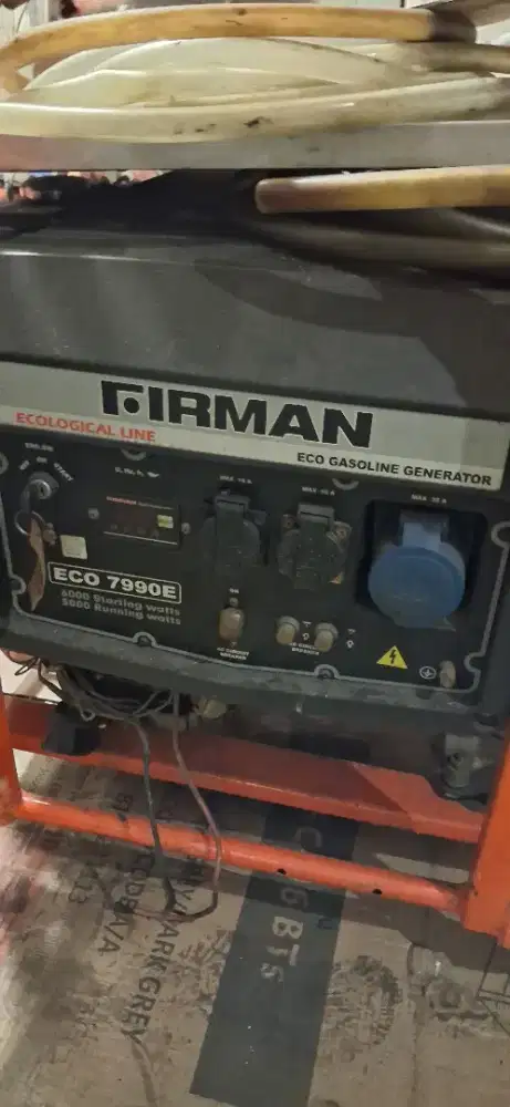 Genset firman ex cafe .pemakain hanya 3 kali aja