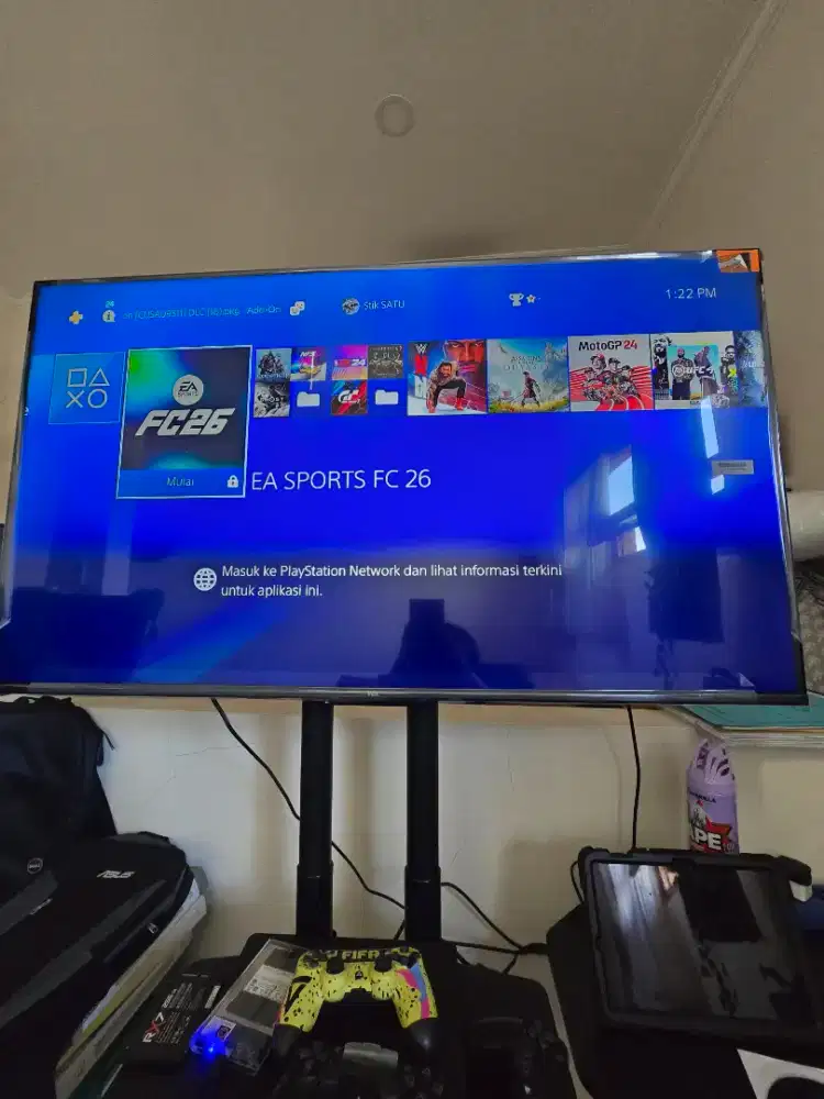 Ps 4 slim, 500 gb + hardisk external 1 tera