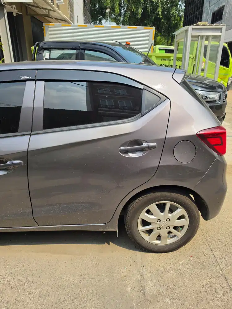 Honda Brio type E matic 2022 DP 15 jt