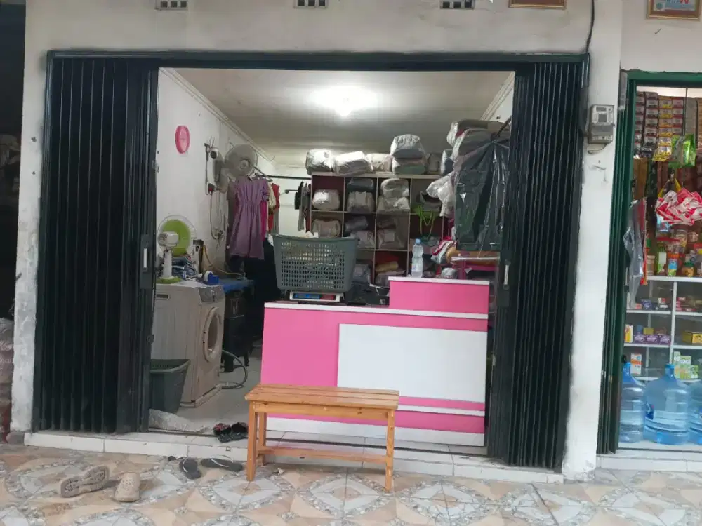 Over take beserta beserta peralatan laundry...