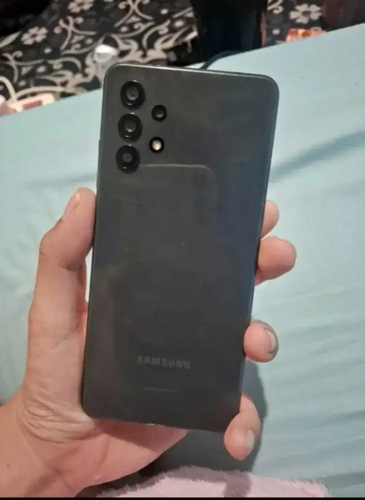 Di jual HP samsung a32 ram 8