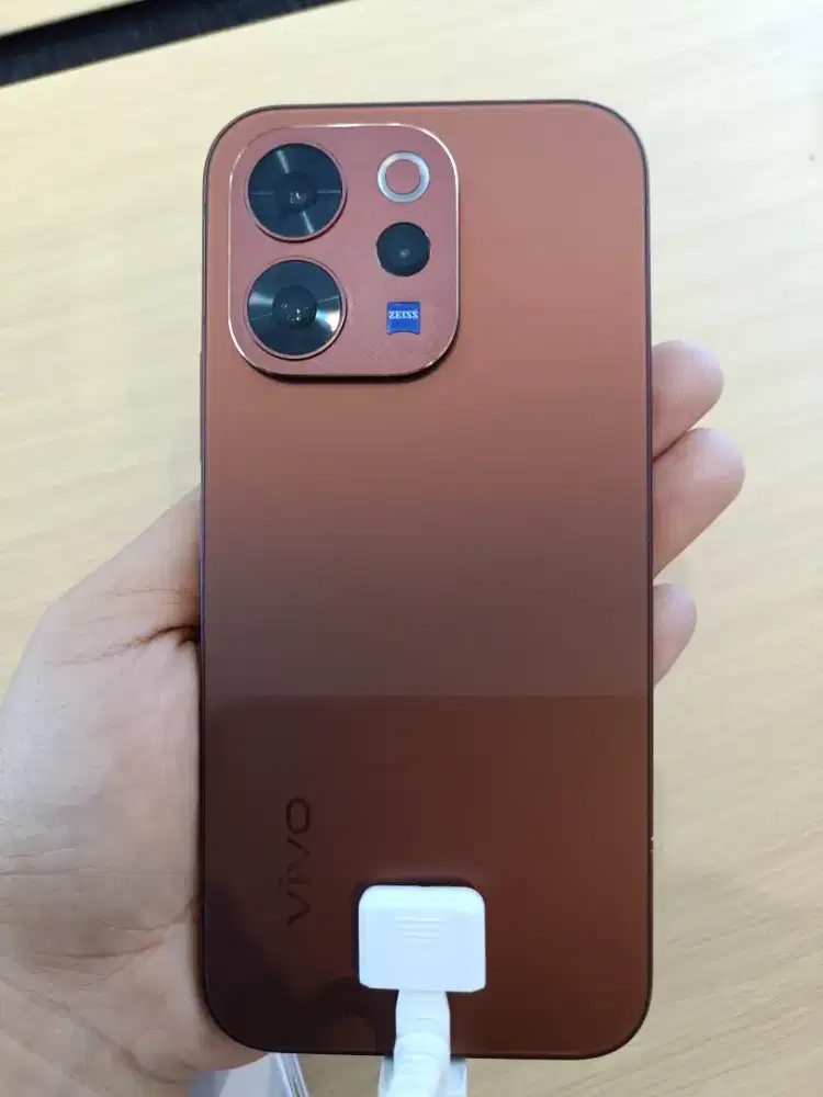 Cicilan Vivo V70