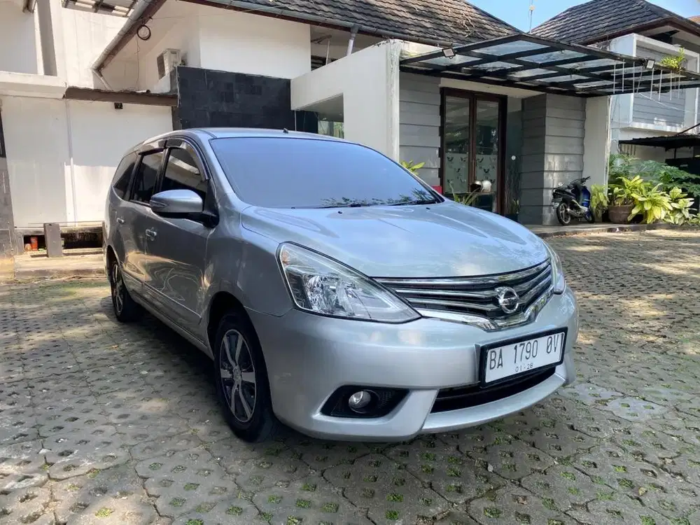 Nissan Grand Livina 2017 XV Matic Istimewa KM 116rb Pajak Hidup
