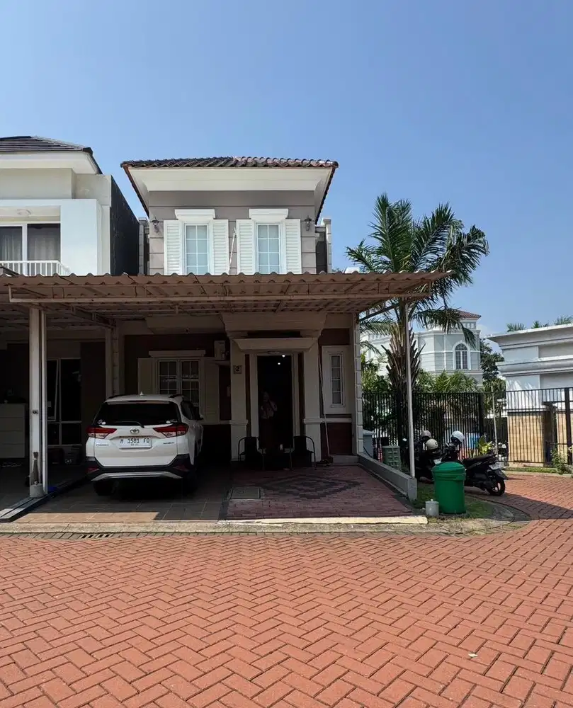 RUMAH  SIAP HUNI DEKAT PAMULARSIH DAN MANYARAN SEMARANG